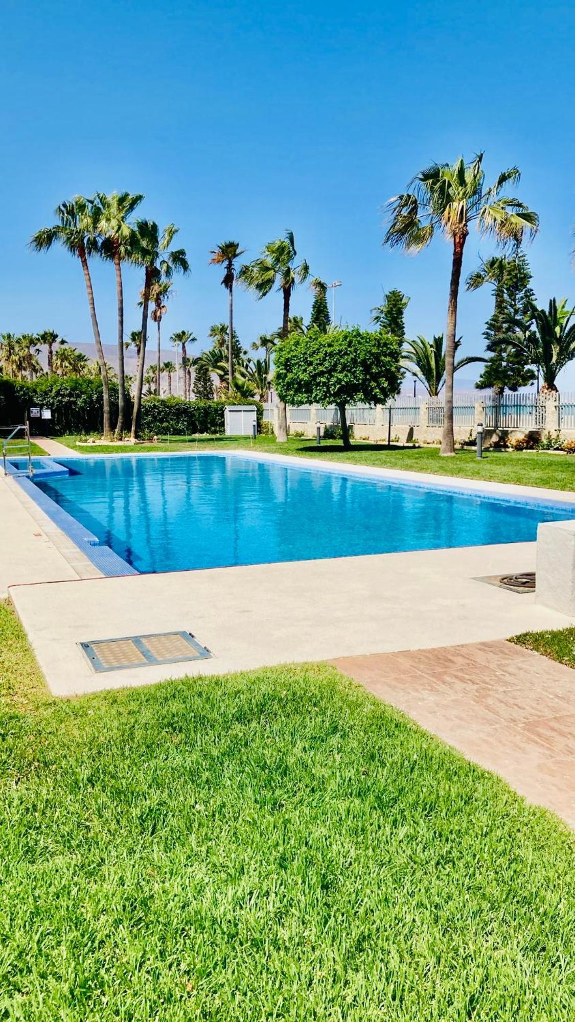 Vista Del Mar Residencial Appartement Roquetas de Mar Buitenkant foto
